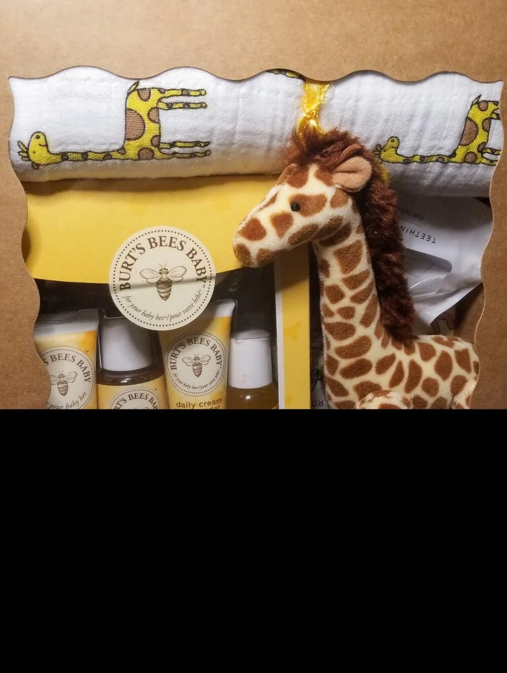 Burt's Bees Baby Yellow Giraffe Bath & Body Gift Set with Plush